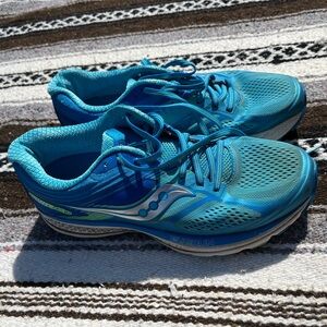 Saucony Guide 10 Sneakers